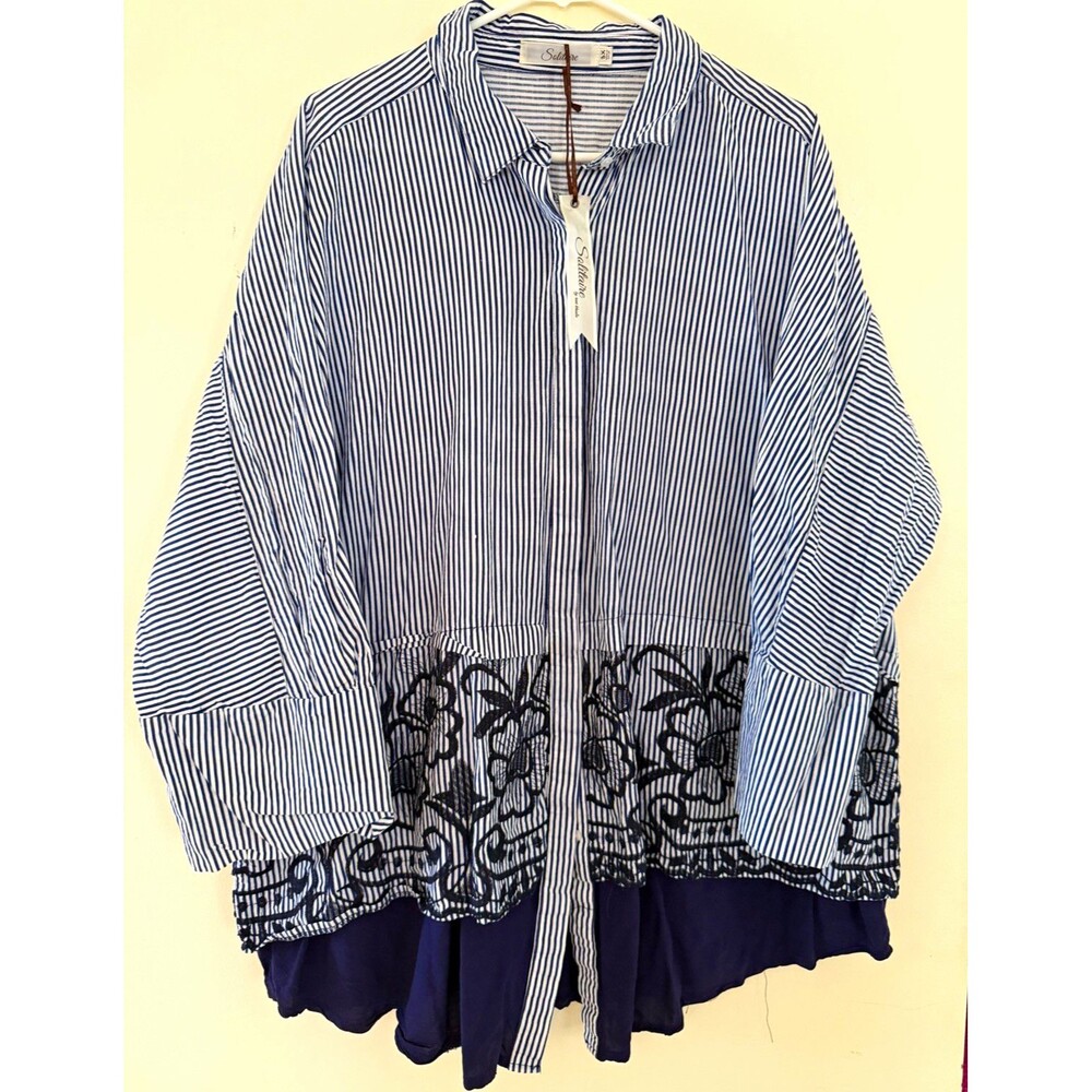 Solitaire Women’s 3X Plus Blue/White Striped Collared Button Ruffle Blouse